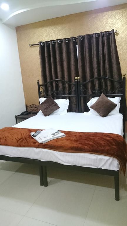 Hotel Preetam Aurangabad Exteriér fotografie