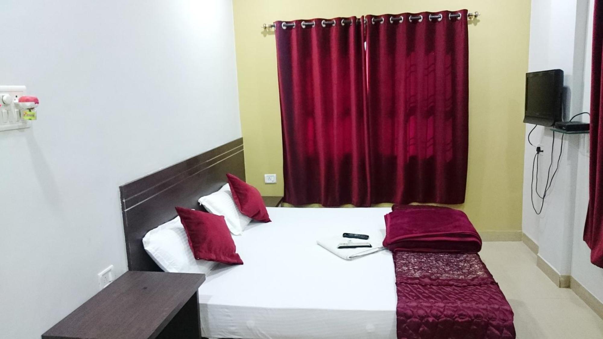 Hotel Preetam Aurangabad Exteriér fotografie
