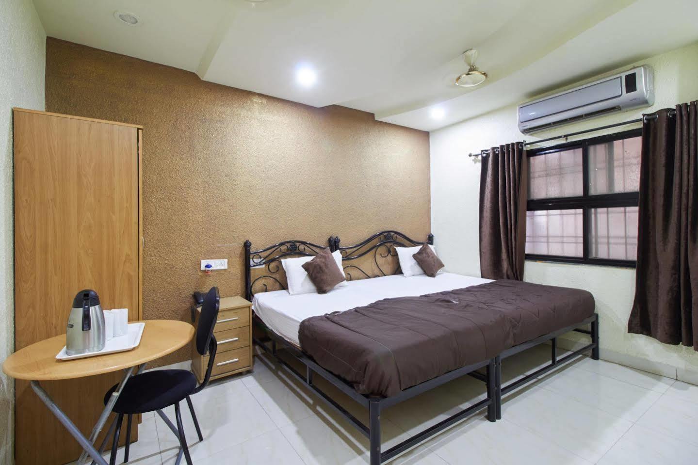 Hotel Preetam Aurangabad Exteriér fotografie